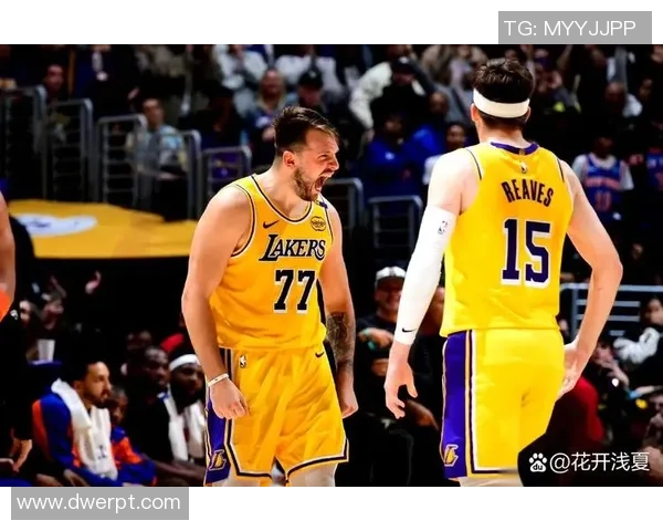 2020年8月9日湖人对决激烈比赛回顾与精彩瞬间分析 2020年8月9日湖人对决激烈比赛回顾与精彩瞬间分析