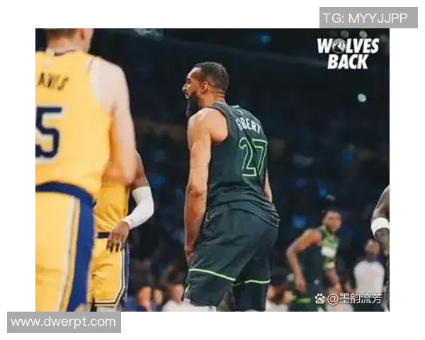 2016年NBA西部决赛首战雷霆勇士对决精彩回顾与赛况分析